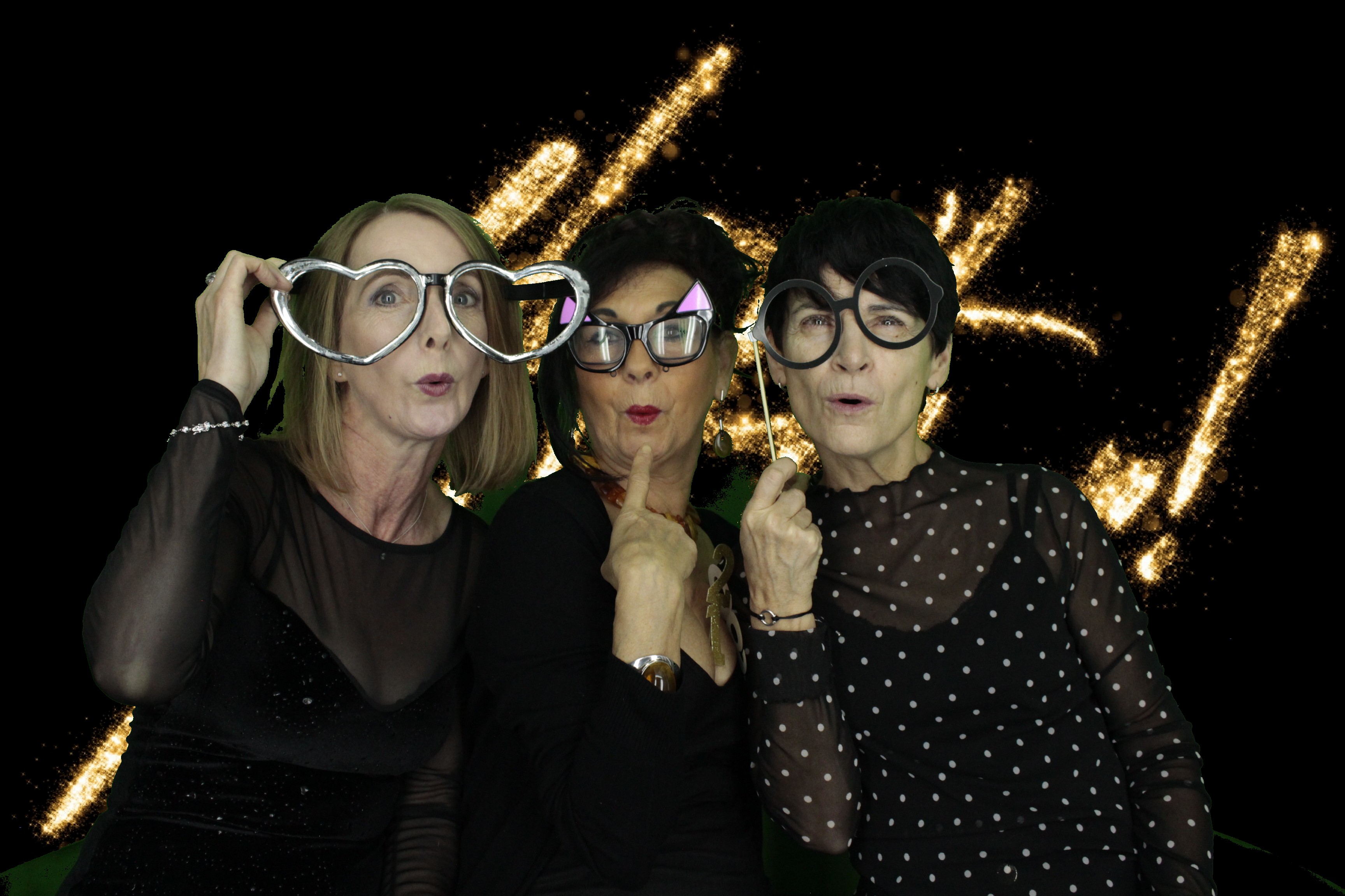 New Years Eve Party Silvermere | View more photos from the event at gallery.myphotoboothexperience.co.uk/u/MyPhotoBoothExperienceLtd/New-Years-Eve-Party-Silvermere